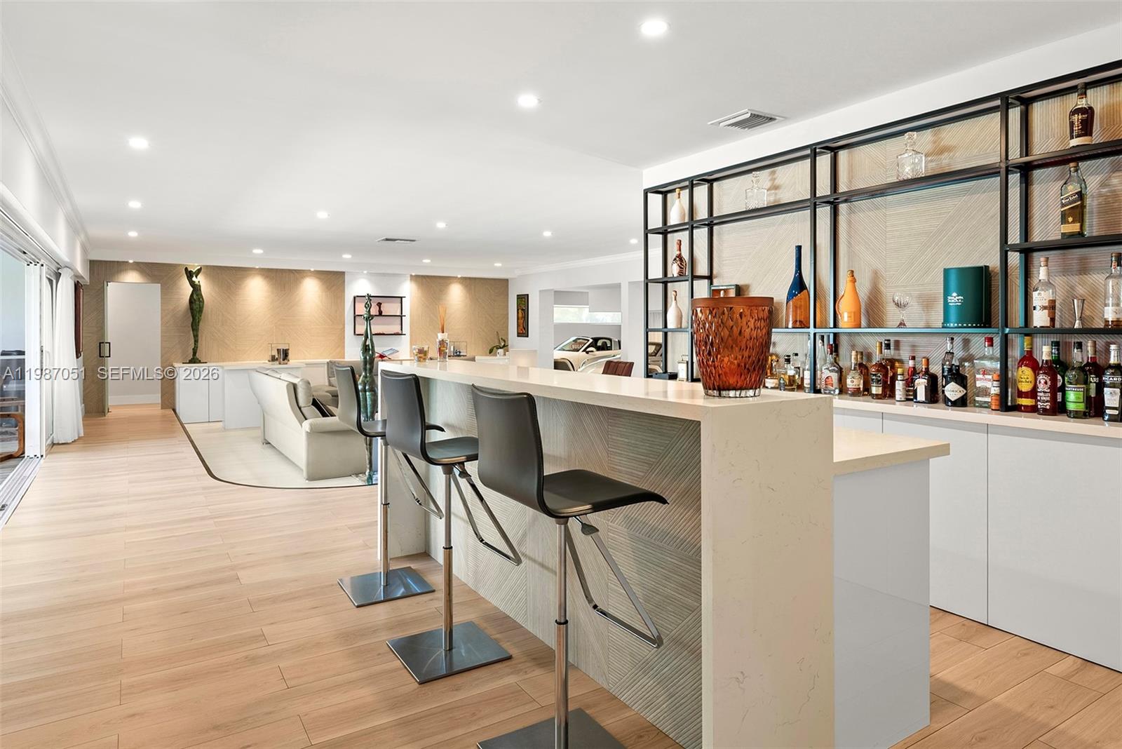 424 Alamanda Dr