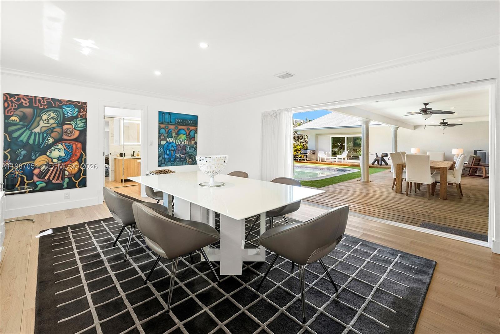 424 Alamanda Dr