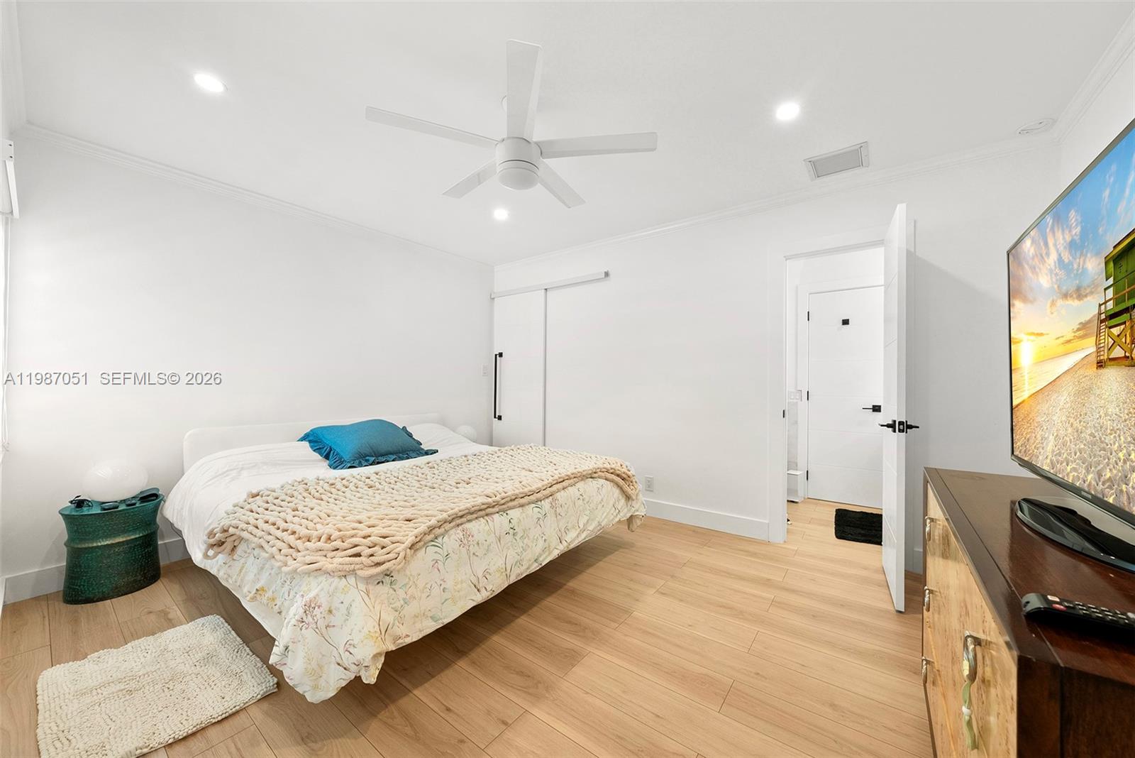 424 Alamanda Dr