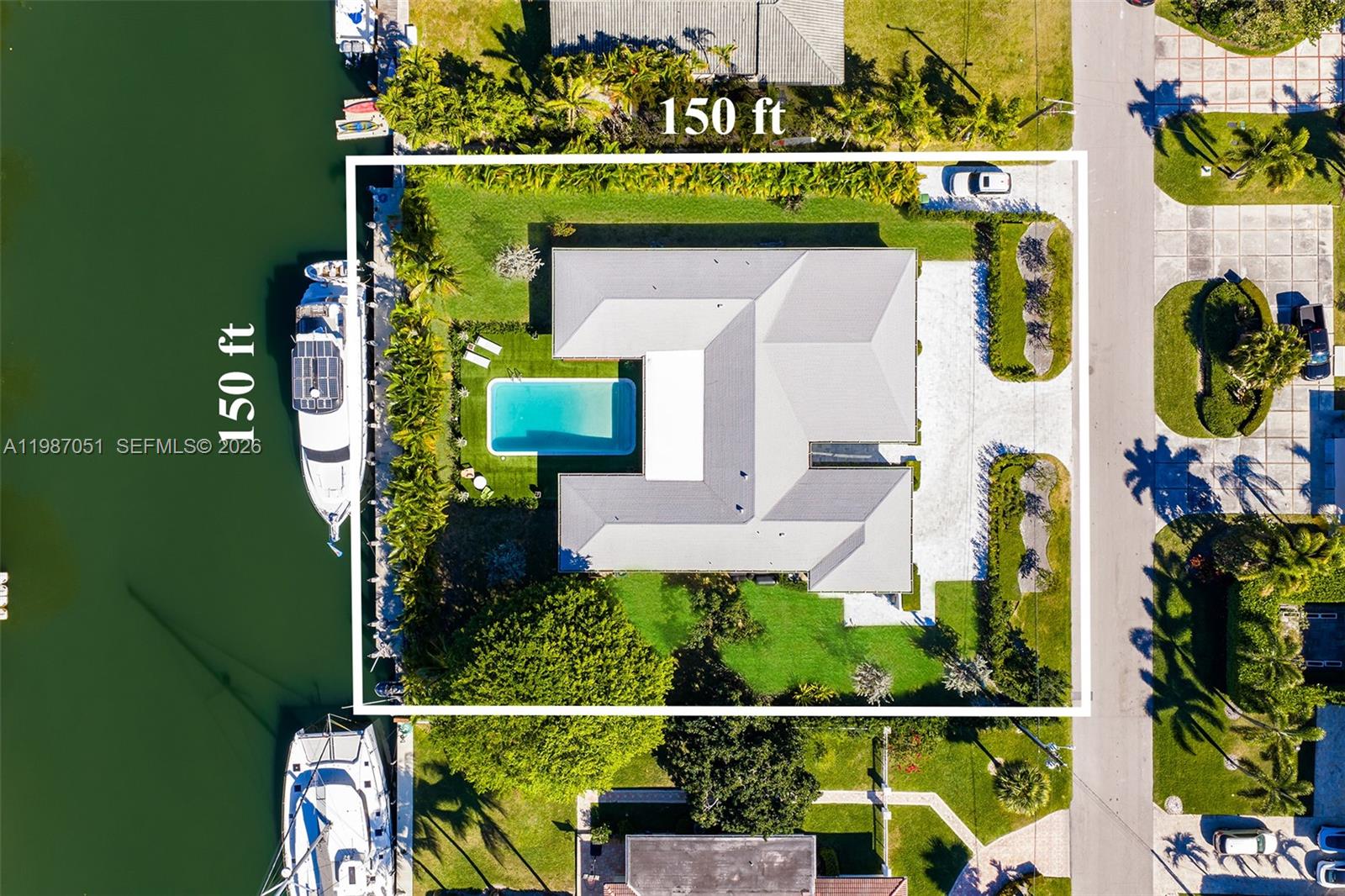 424 Alamanda Dr