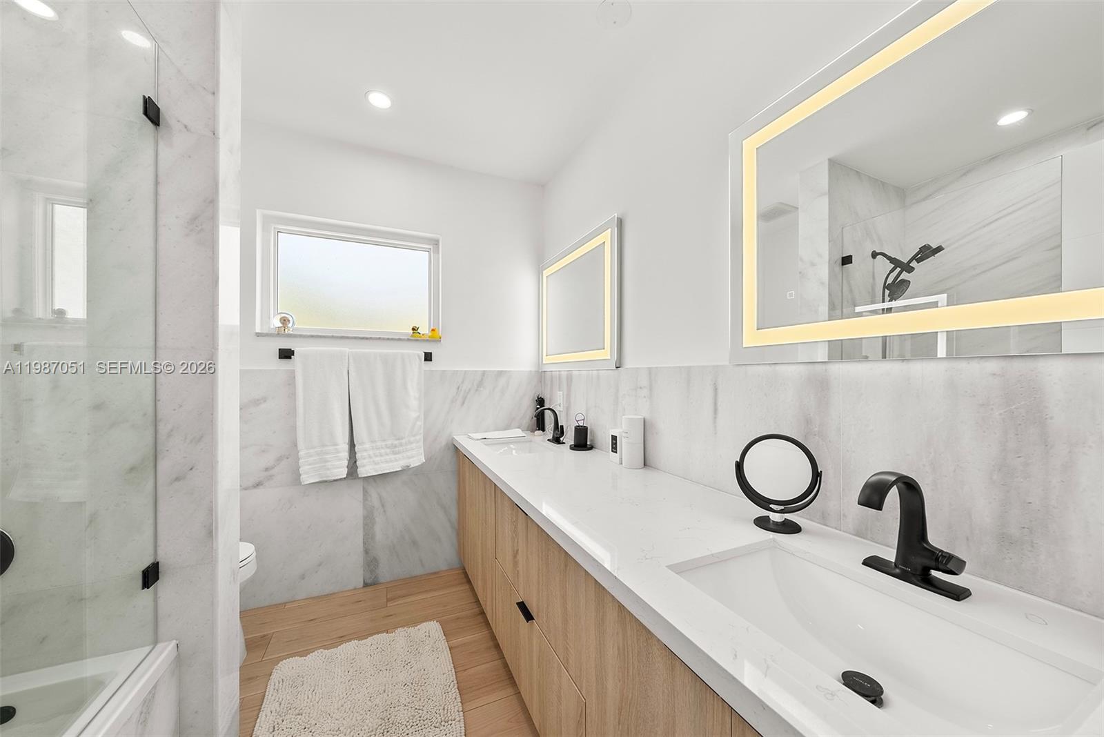424 Alamanda Dr