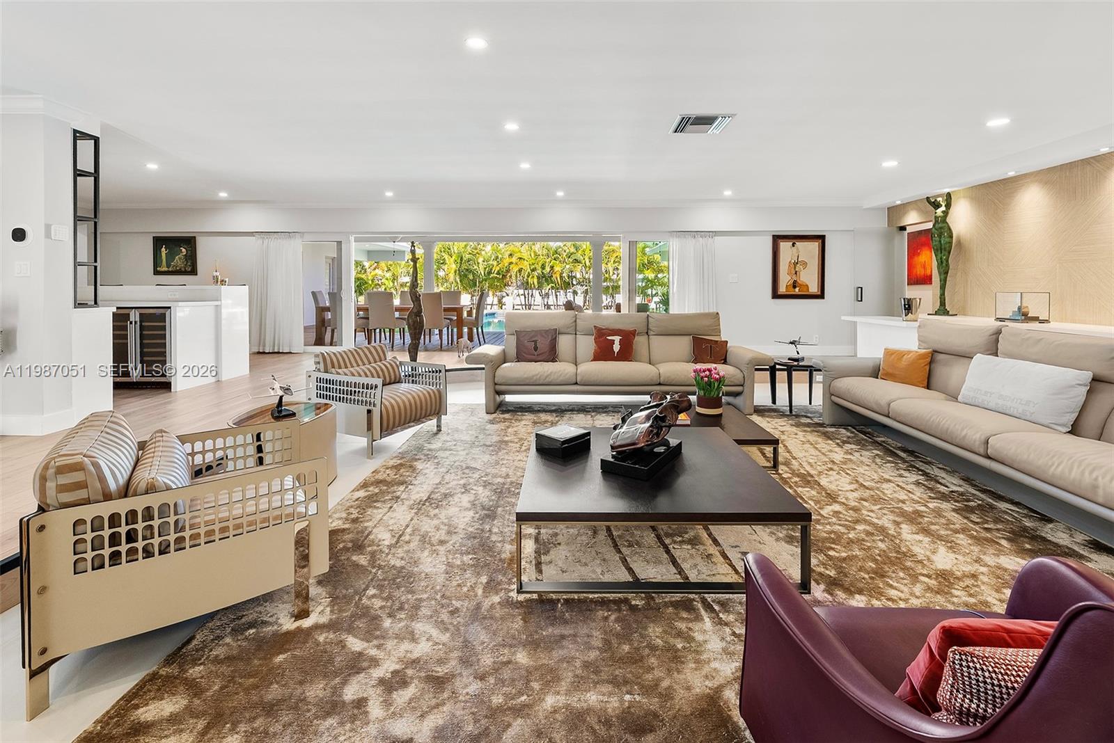 424 Alamanda Dr