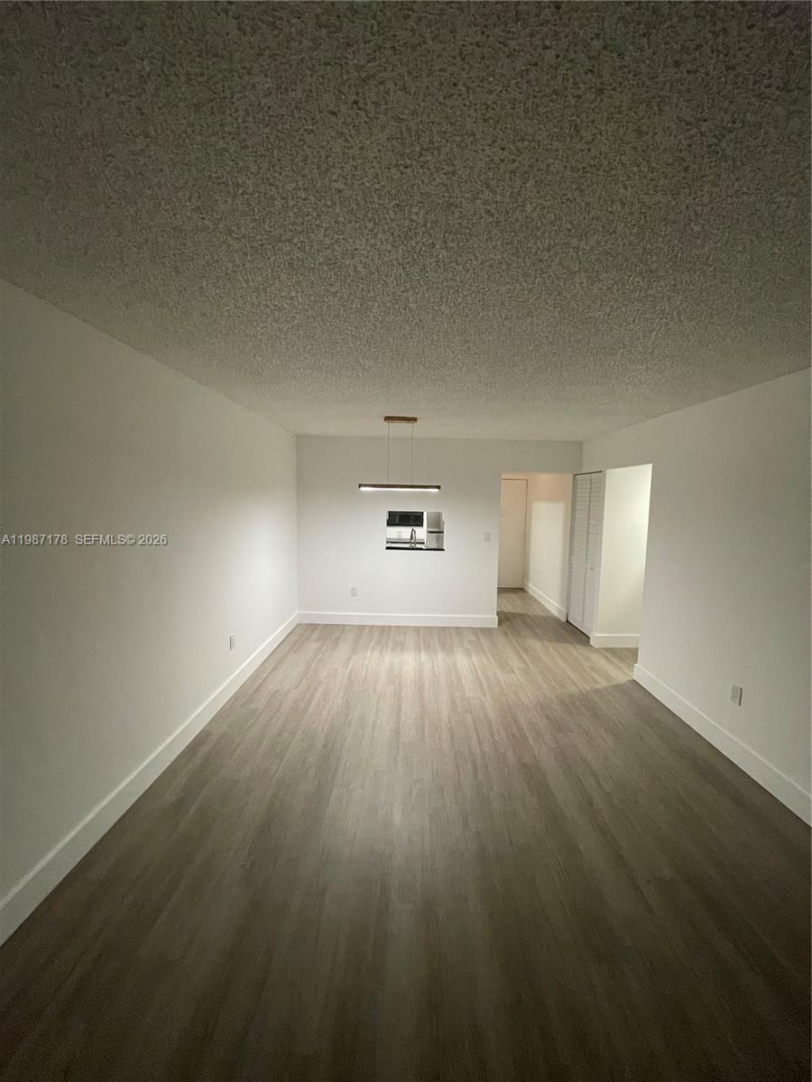 8261 SW 128th St # 118