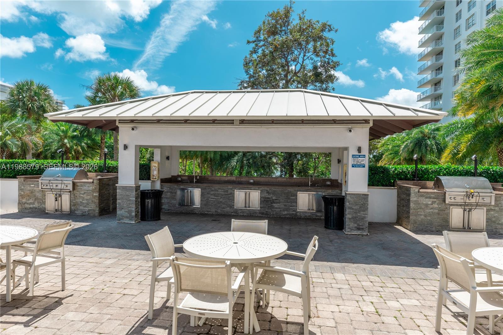 2801 NE 183rd St # 1516W