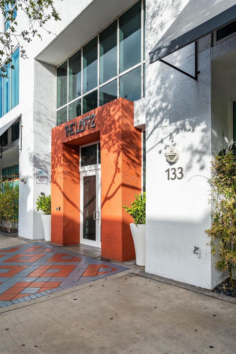 133 NE 2nd Ave # 3610