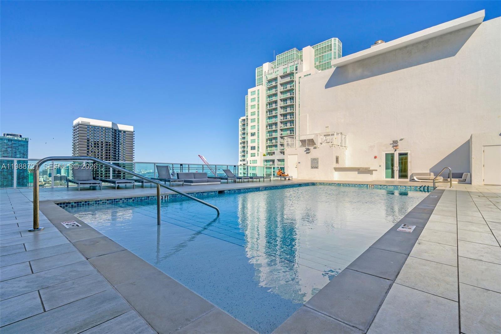 133 NE 2nd Ave # 3610