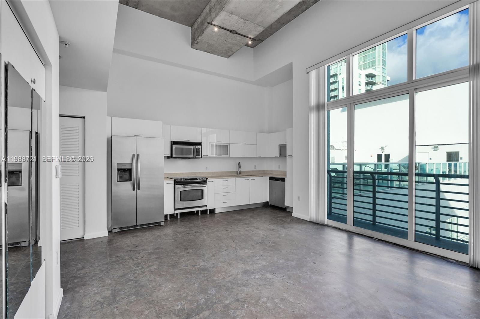 133 NE 2nd Ave # 3610