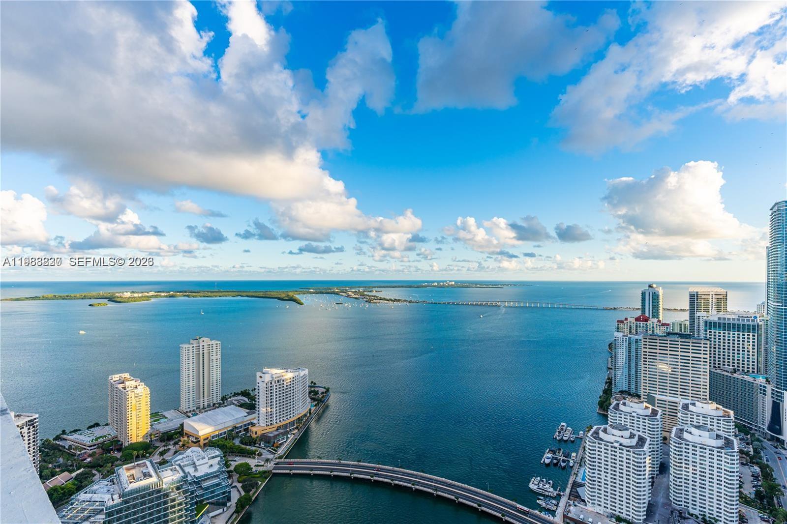 495 Brickell Ave # 5601