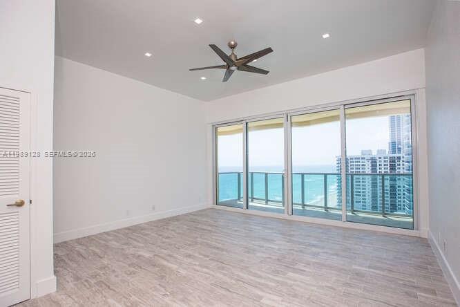 2501 S Ocean Dr Unit: PH12