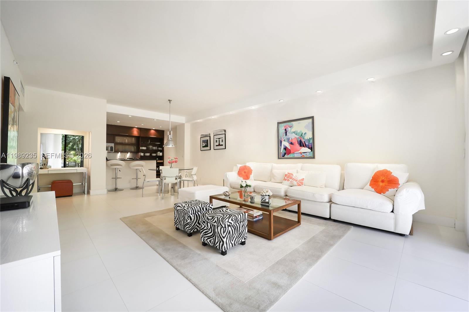 251 Crandon Blvd # 136