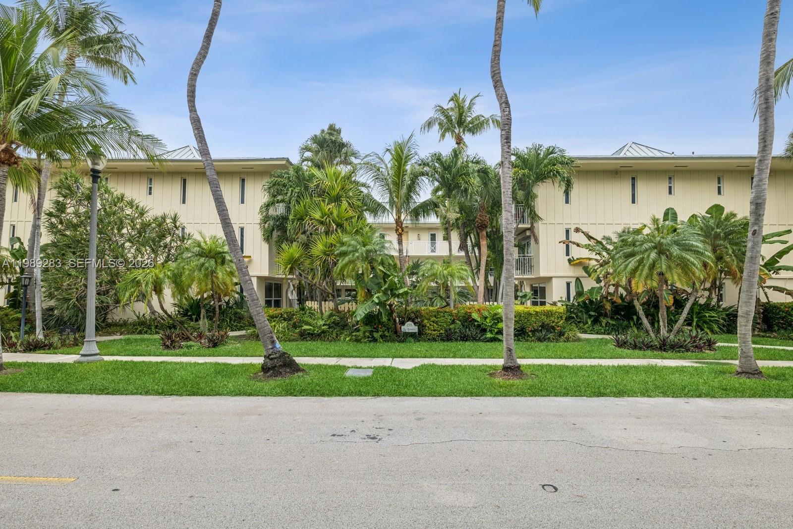 255 Sunrise Dr # 107