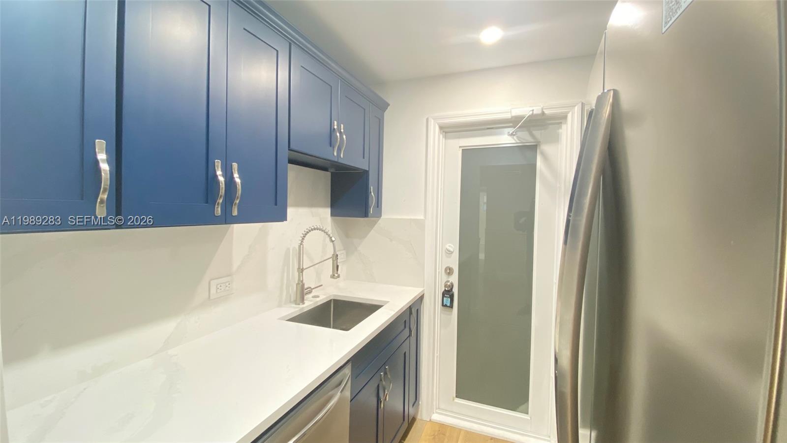 255 Sunrise Dr # 107