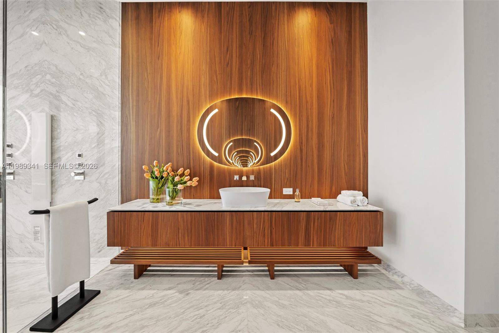 5 Grove Isle Dr Unit: PHS01