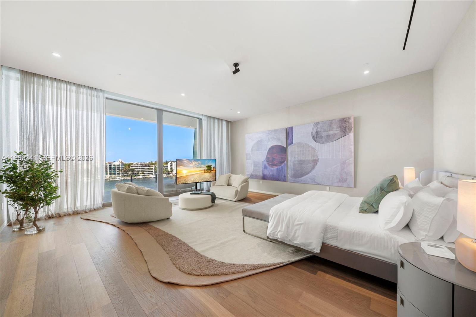 5 Grove Isle Dr Unit: PHS01