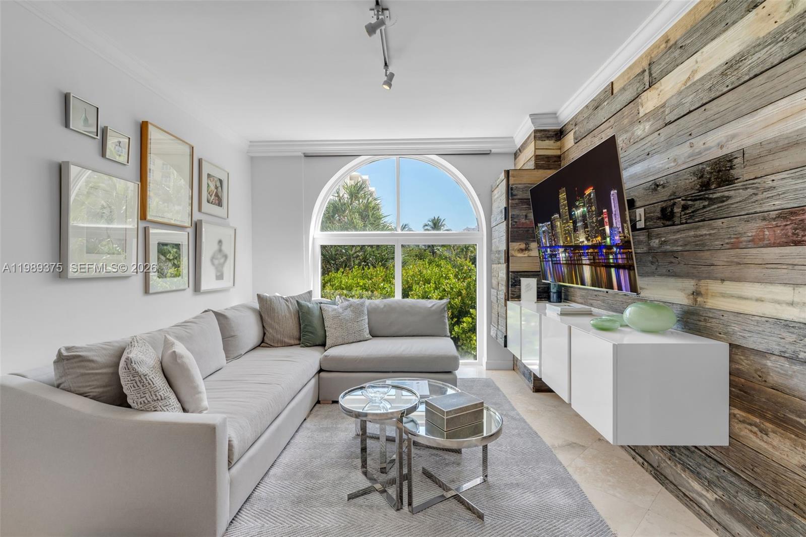 430 Grand Bay Dr # 307