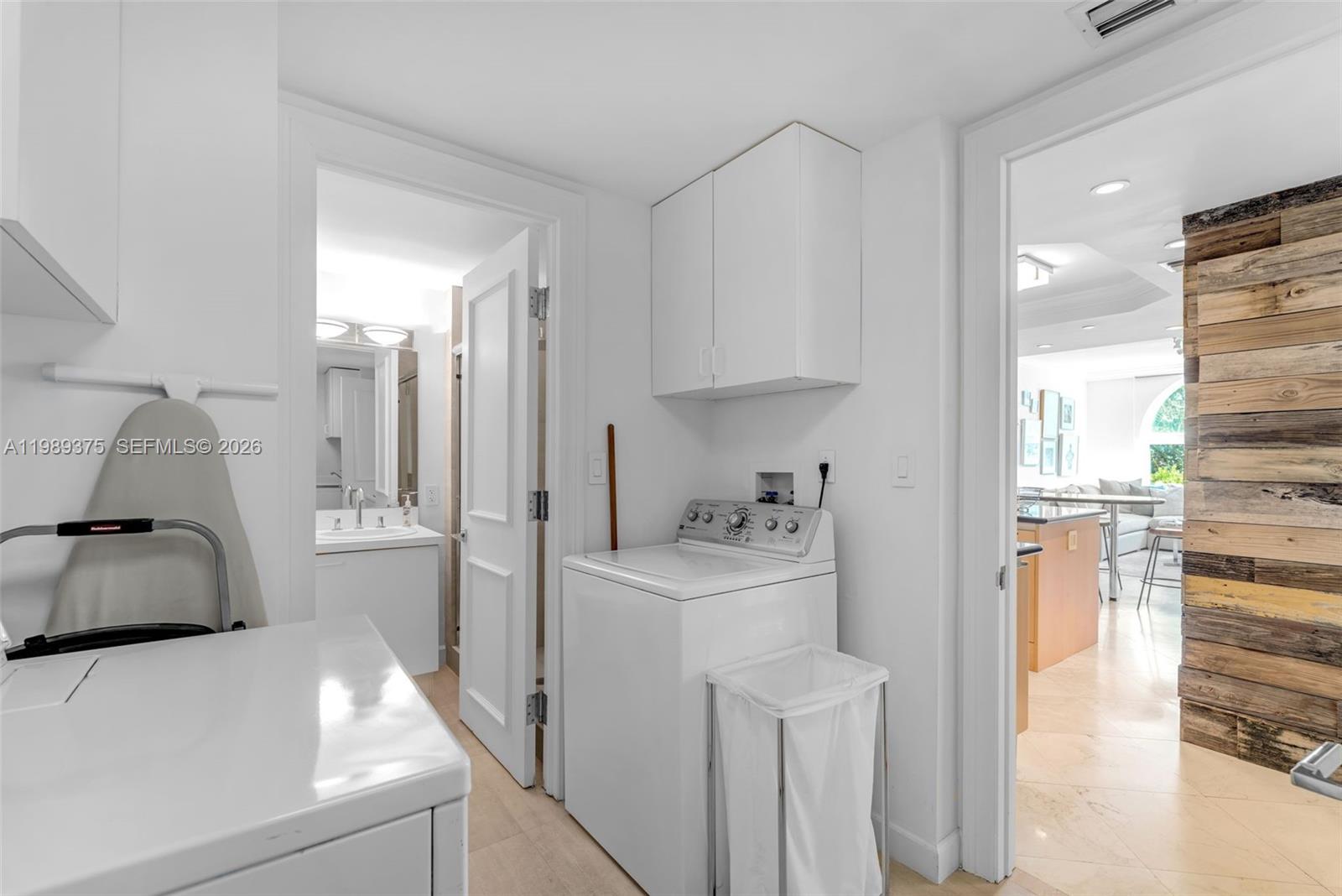 430 Grand Bay Dr # 307