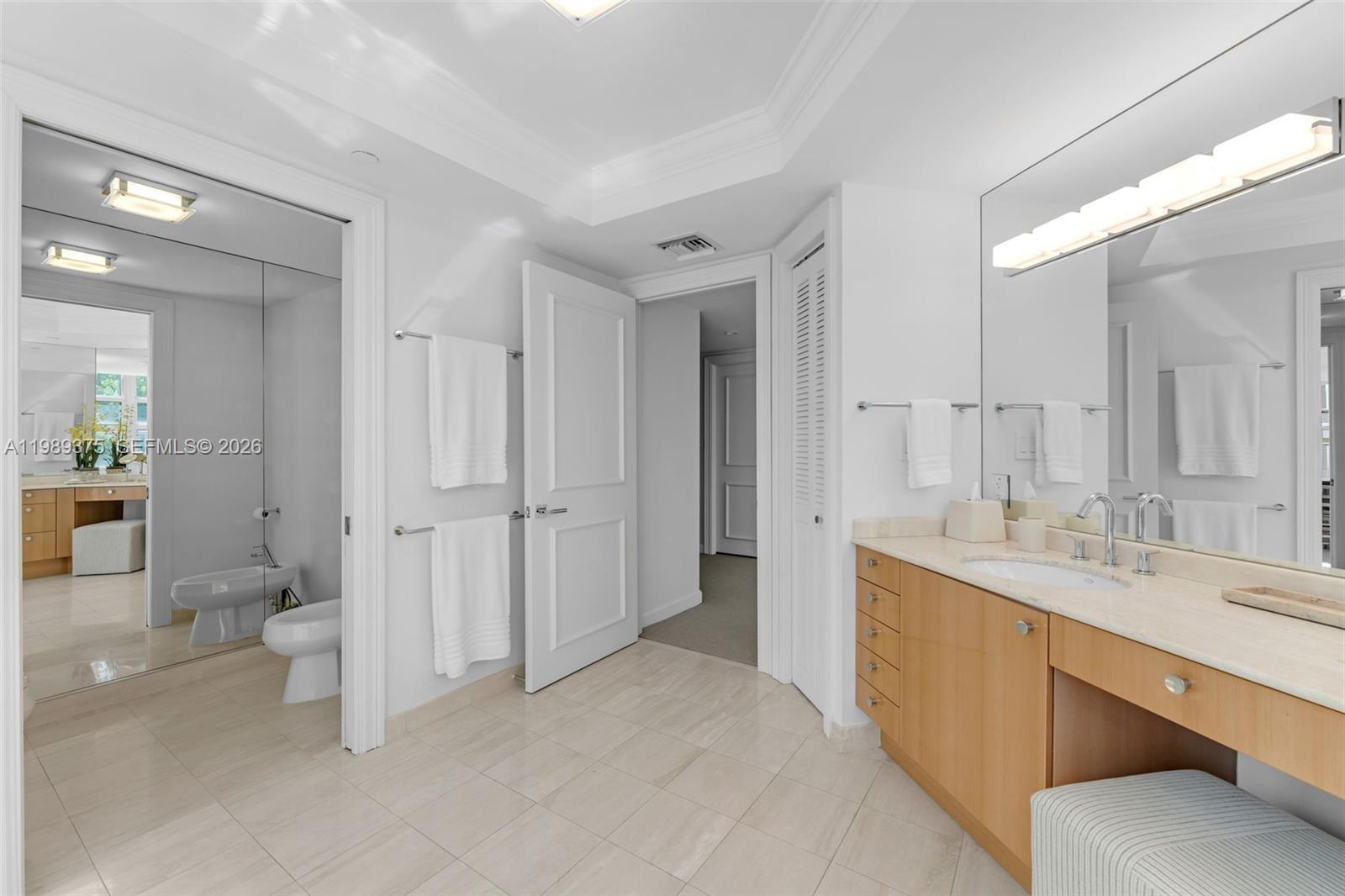 430 Grand Bay Dr # 307