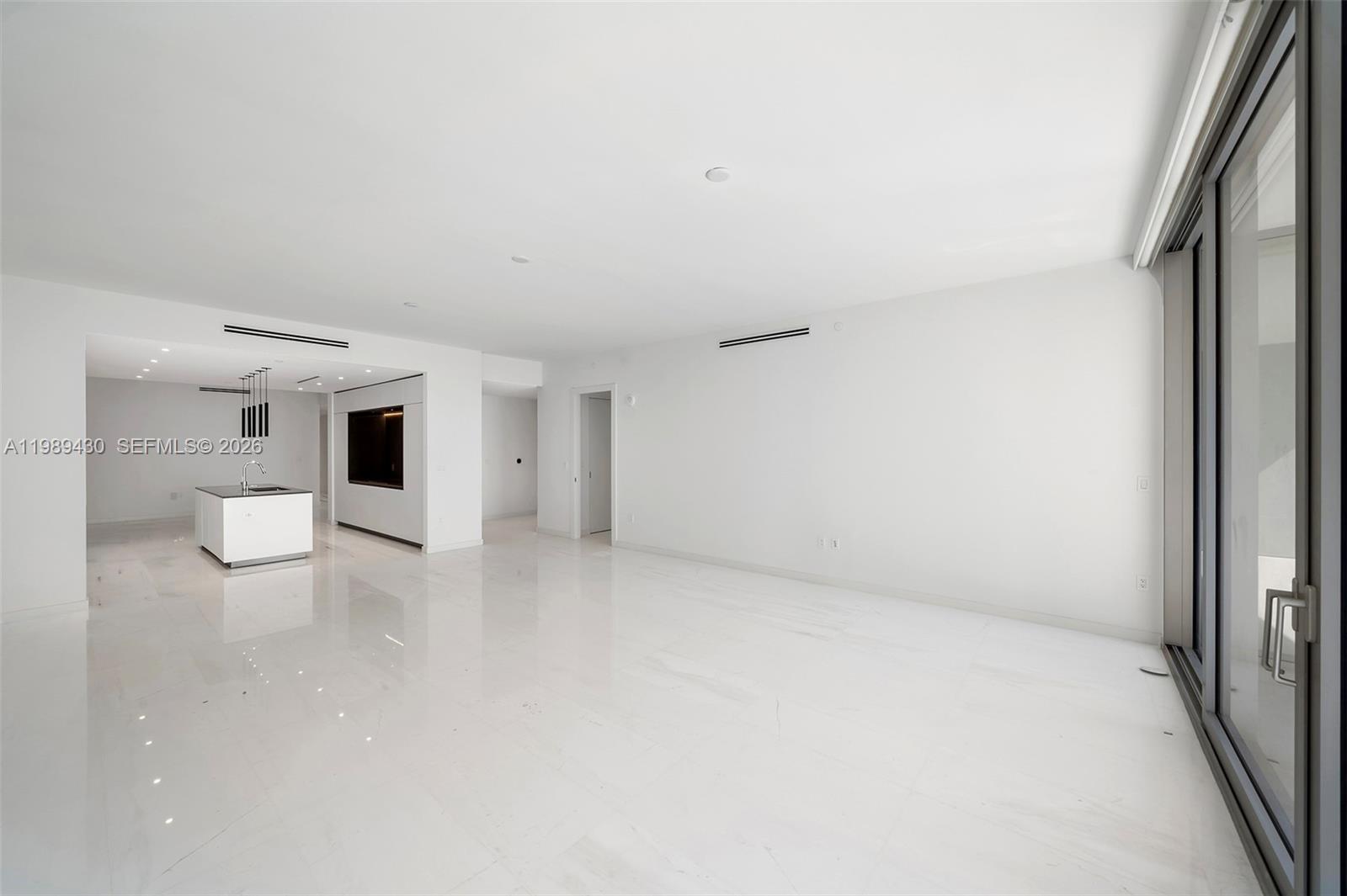 300 Biscayne Boulevard Way # 1904C