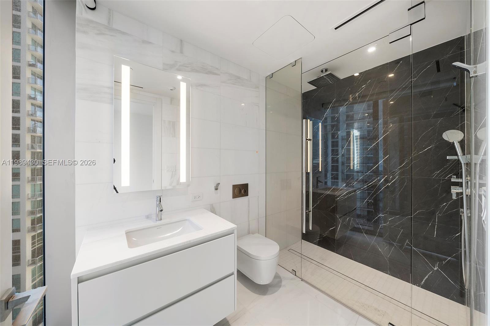 300 Biscayne Boulevard Way # 1904C