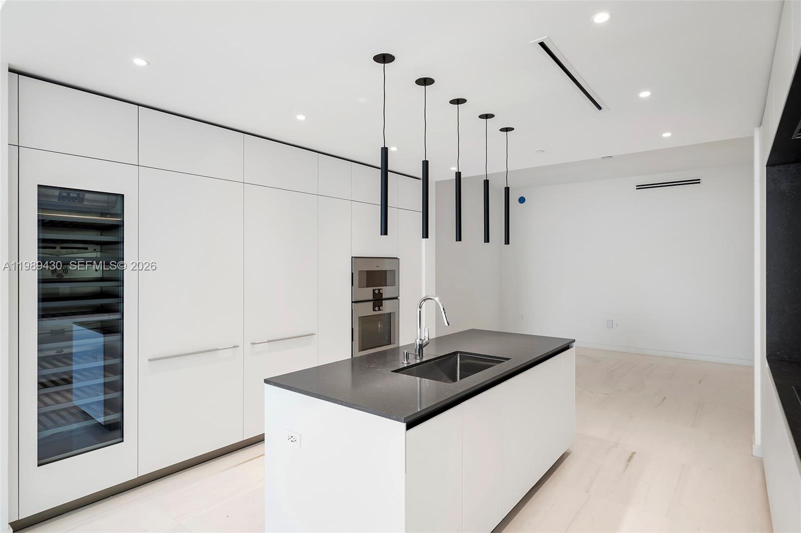 300 Biscayne Boulevard Way # 1904C