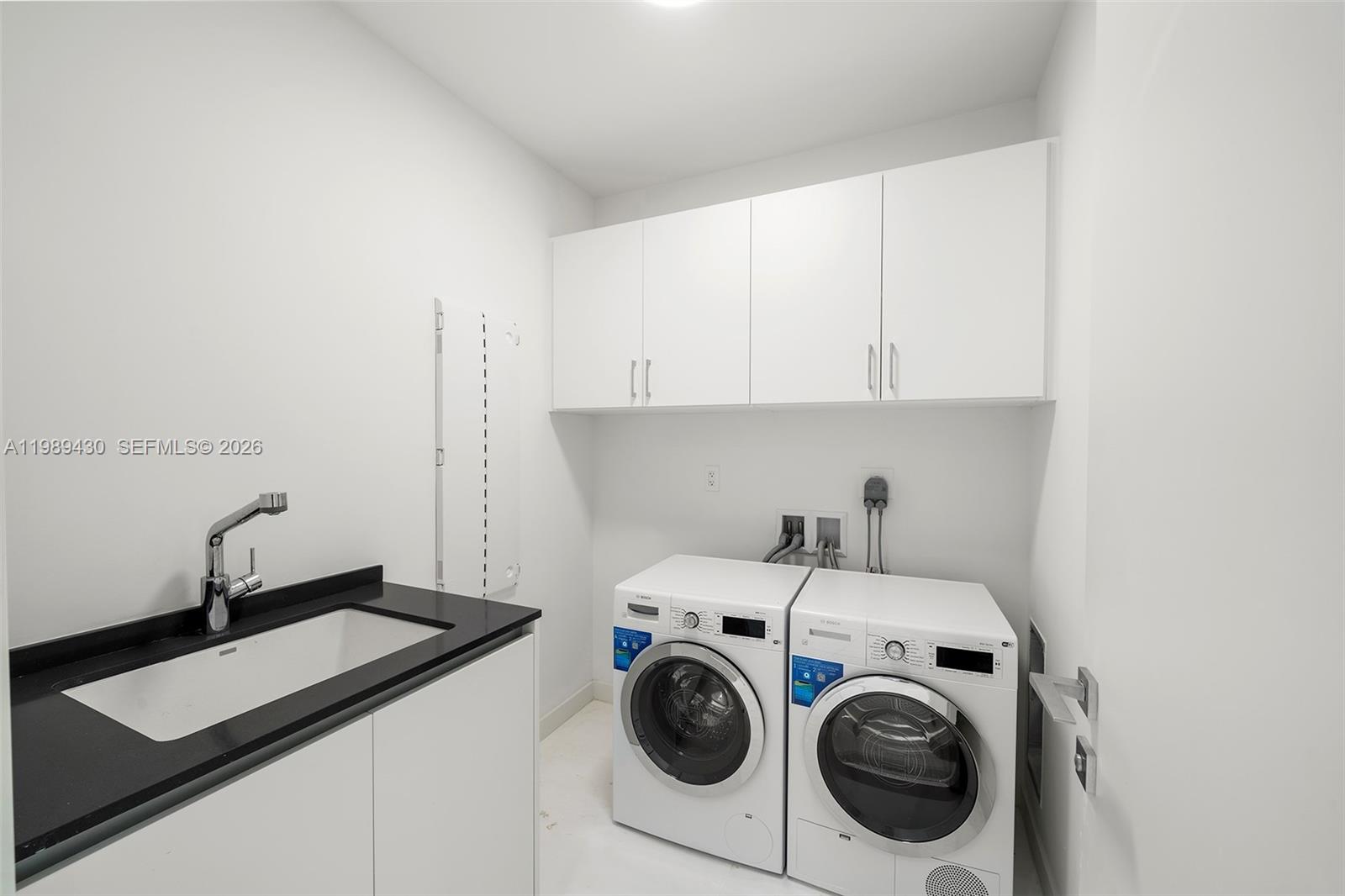 300 Biscayne Boulevard Way # 1904C