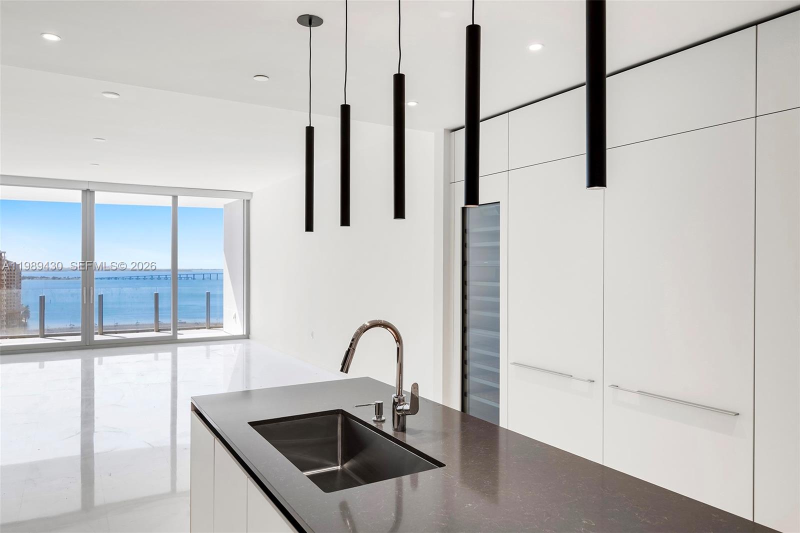 300 Biscayne Boulevard Way # 1904C