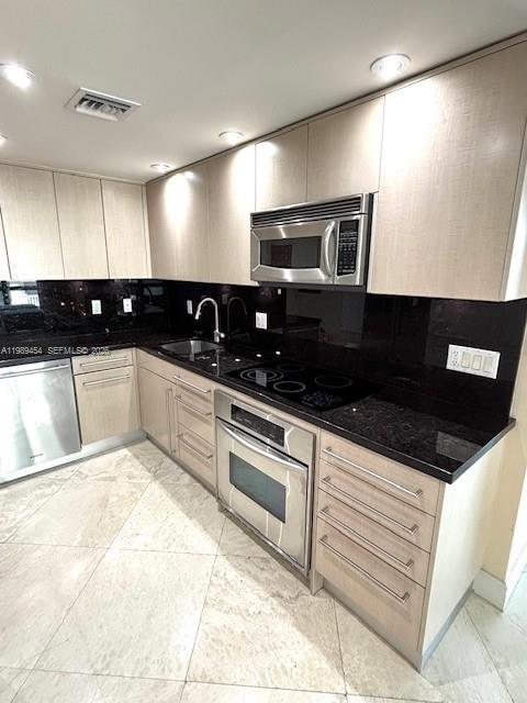 1111 Crandon Blvd # C902