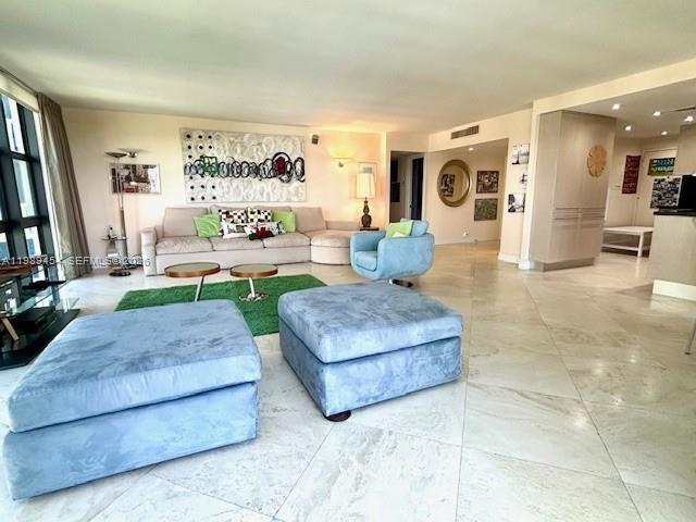 1111 Crandon Blvd # C902