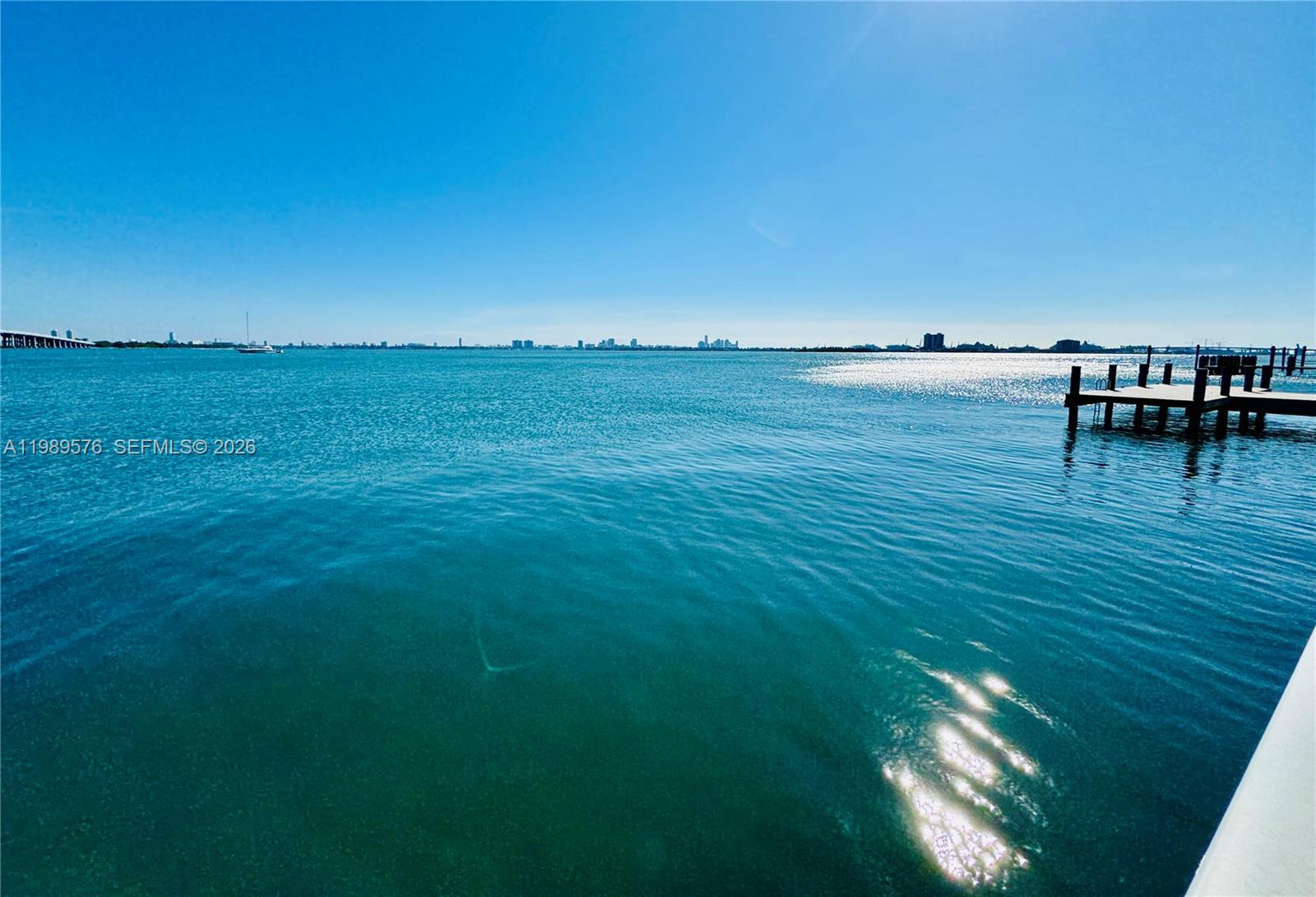 3301 NE 5th Ave # 904