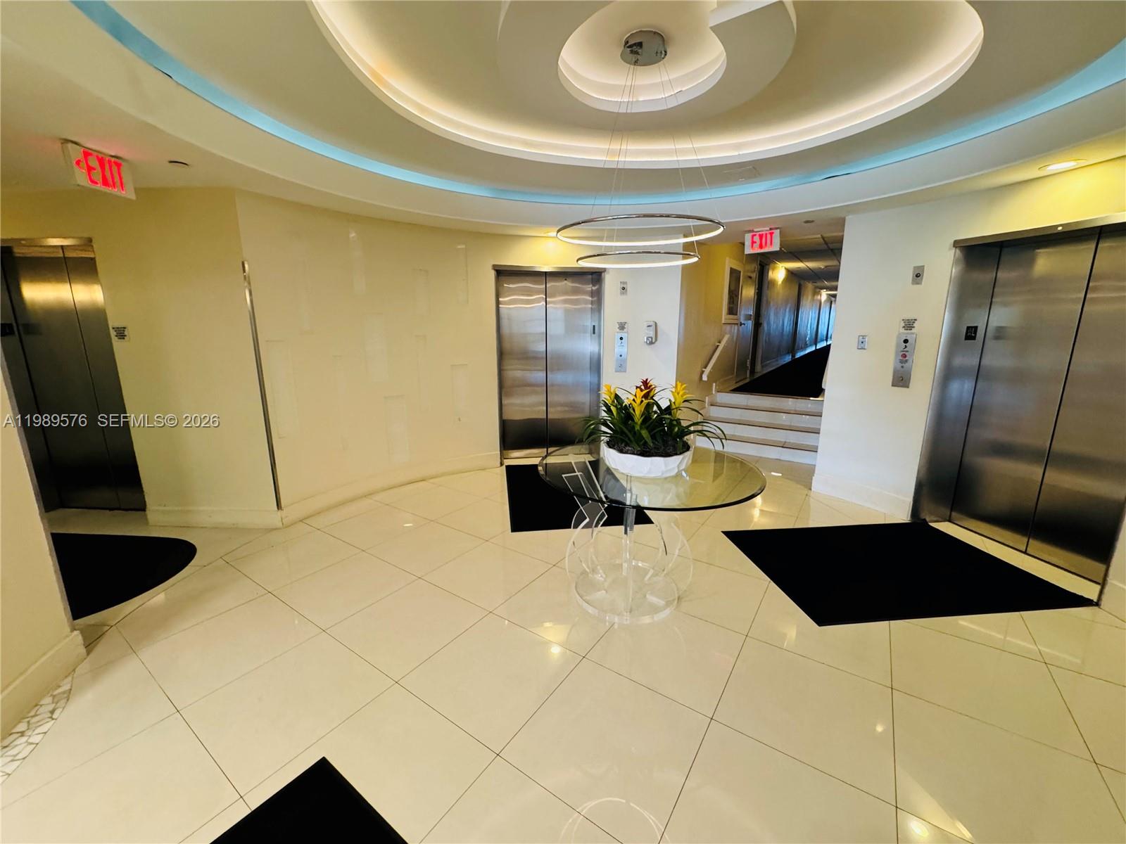 3301 NE 5th Ave # 904