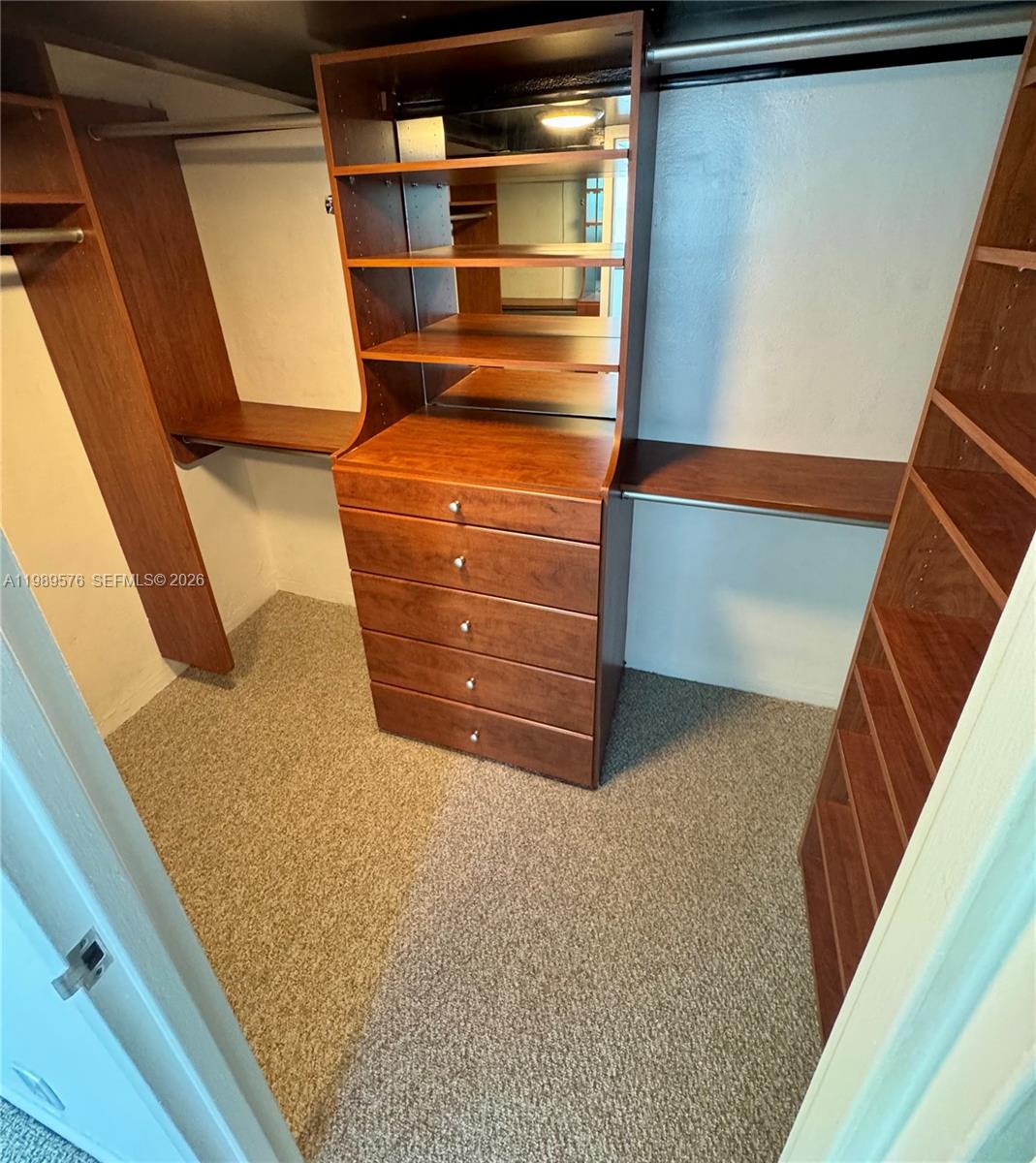 3301 NE 5th Ave # 904