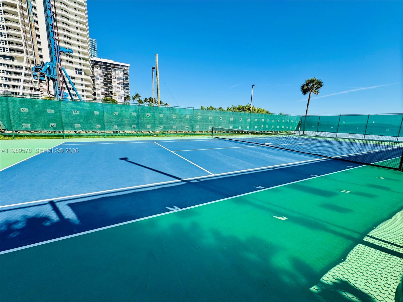 3301 NE 5th Ave # 904