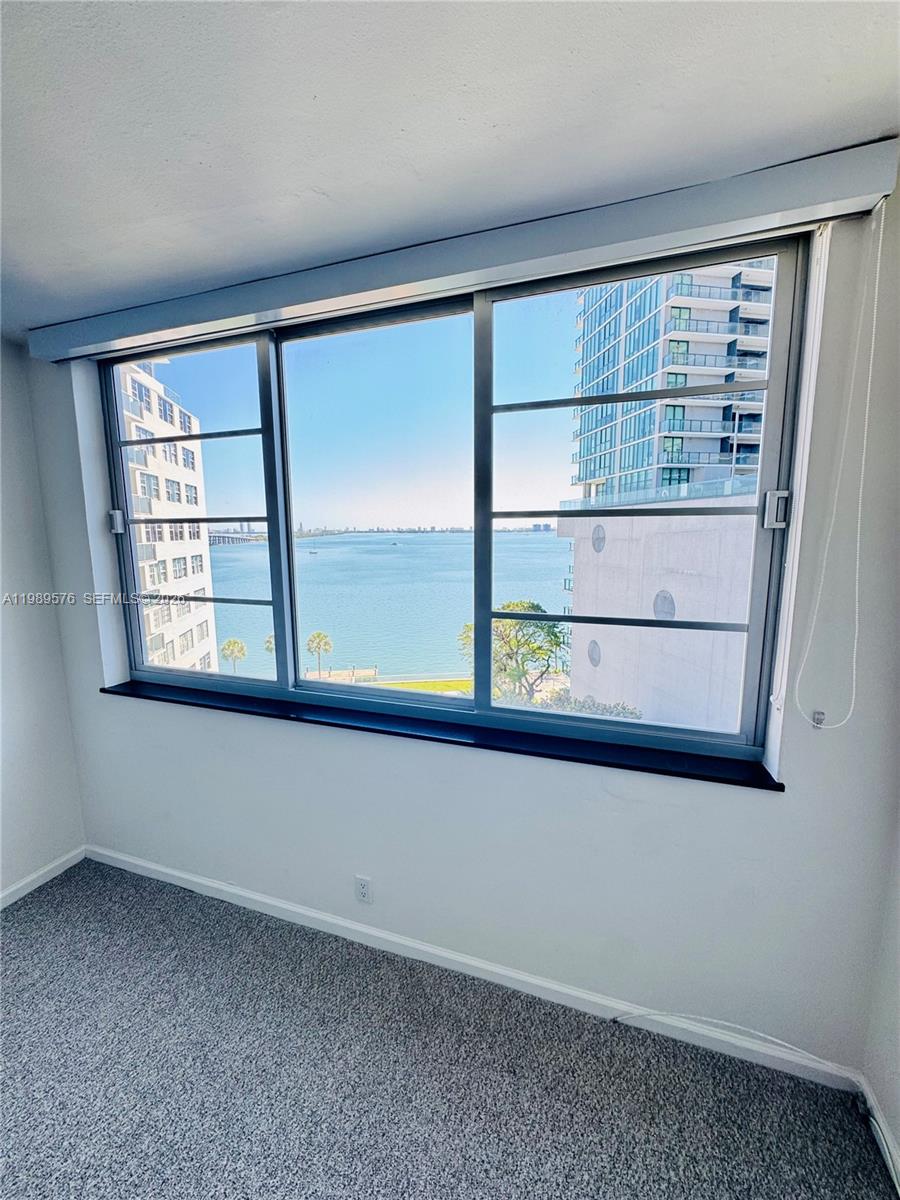 3301 NE 5th Ave # 904