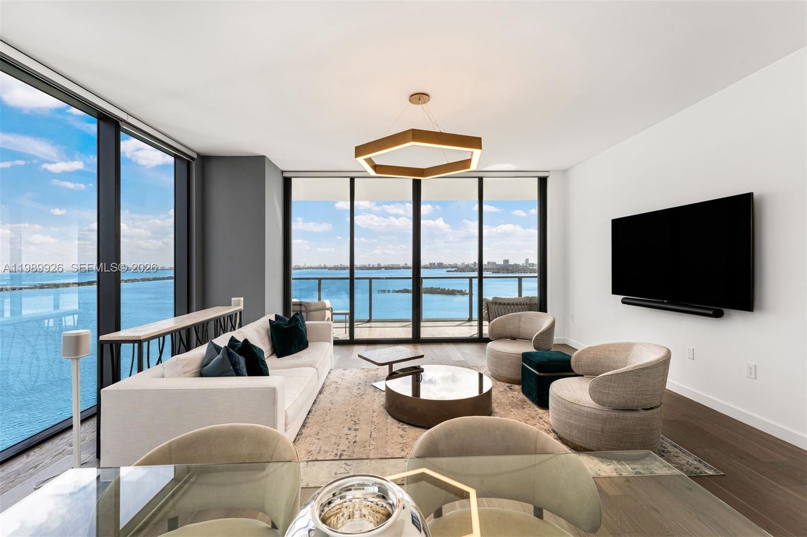 788 NE 23rd St # 2302