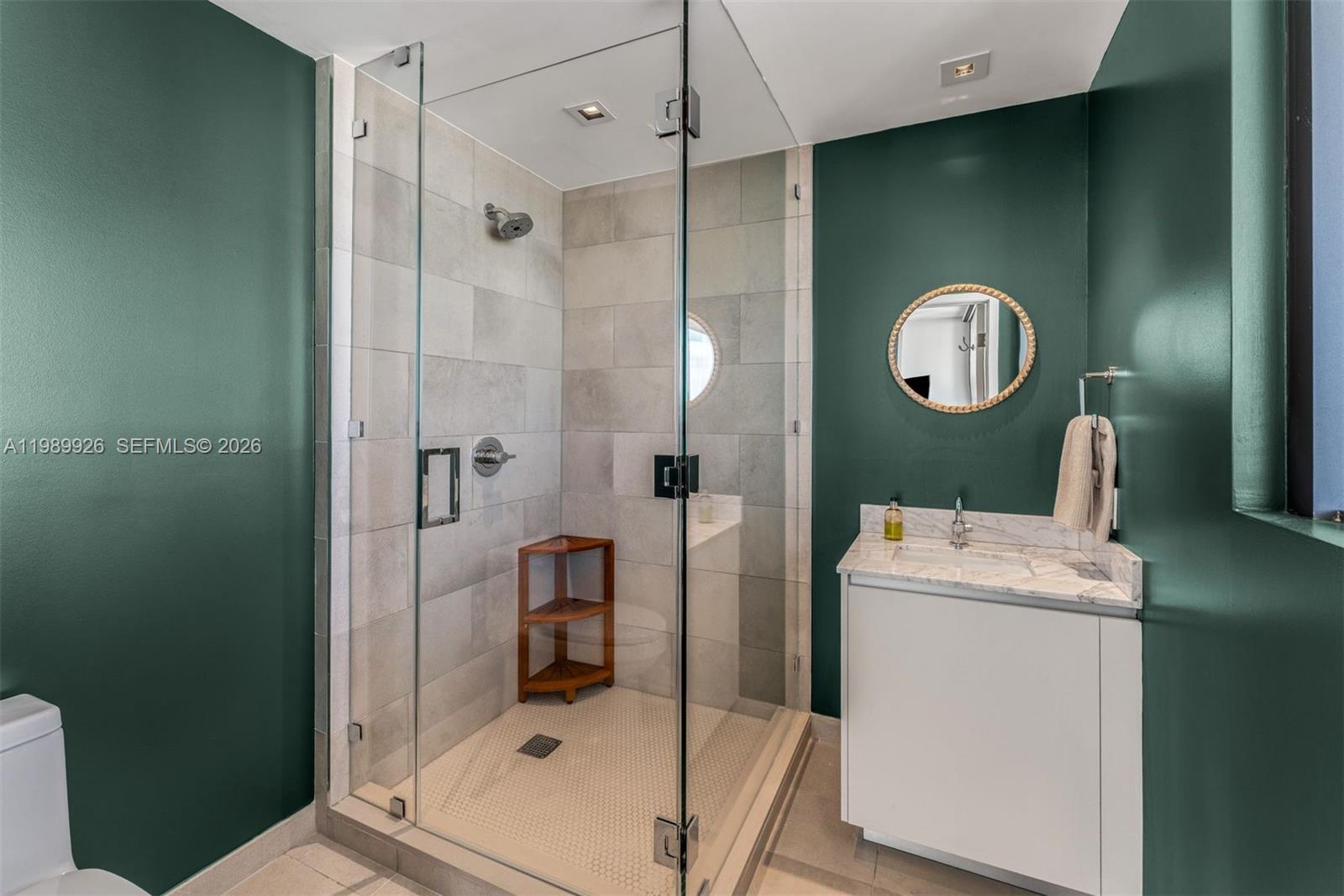 788 NE 23rd St # 2302