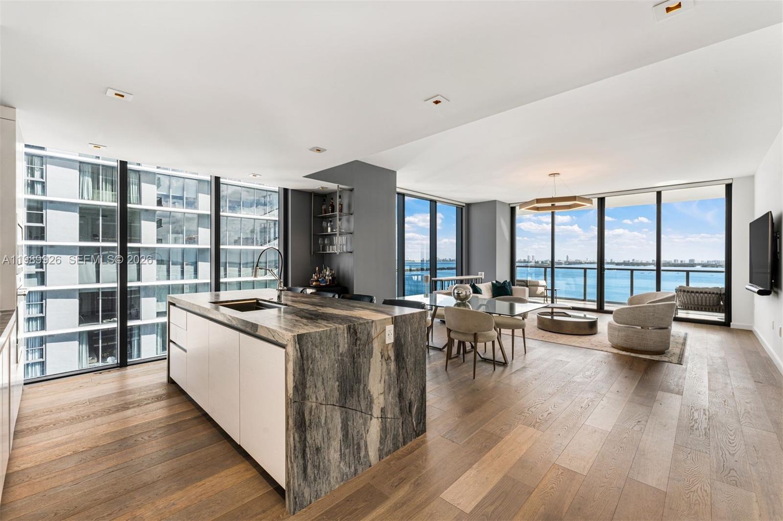 788 NE 23rd St # 2302