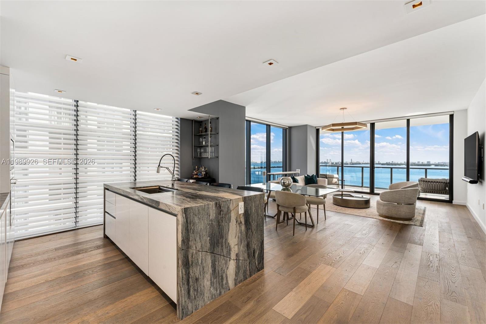 788 NE 23rd St # 2302