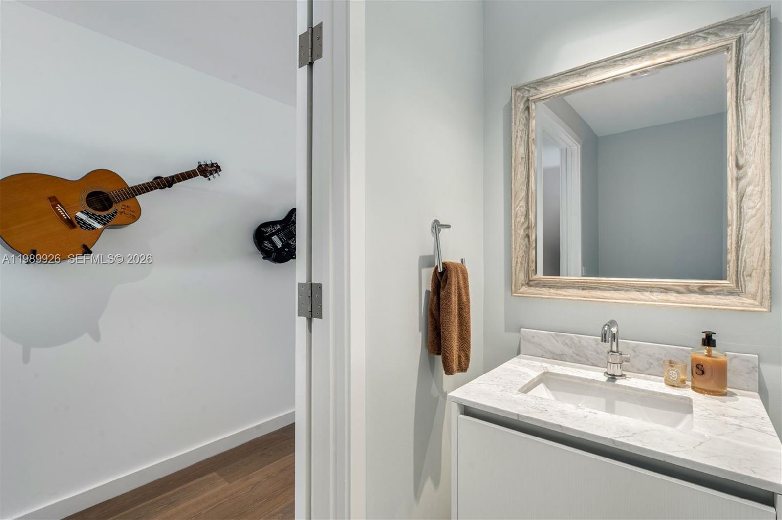 788 NE 23rd St # 2302