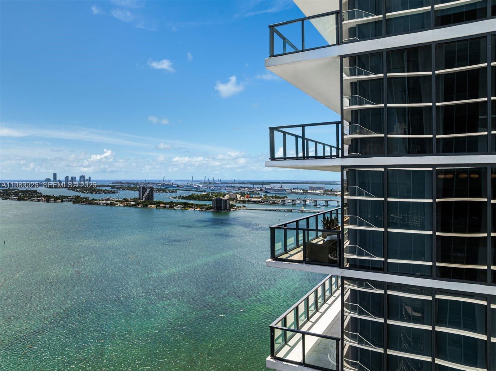 788 NE 23rd St # 2302