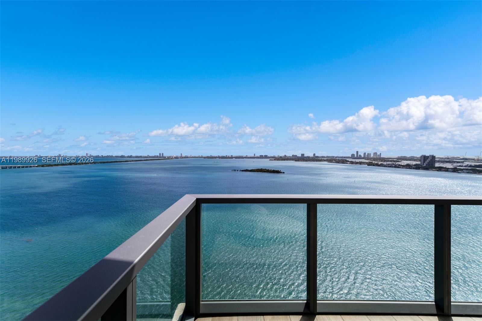 788 NE 23rd St # 2302