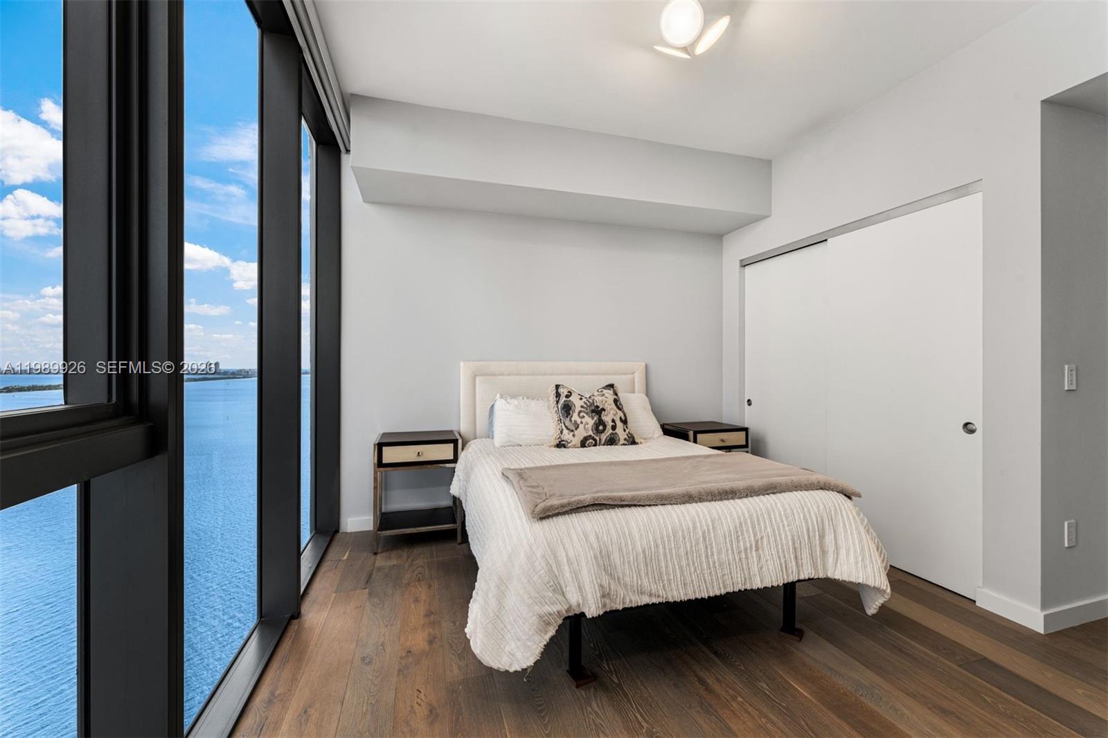 788 NE 23rd St # 2302