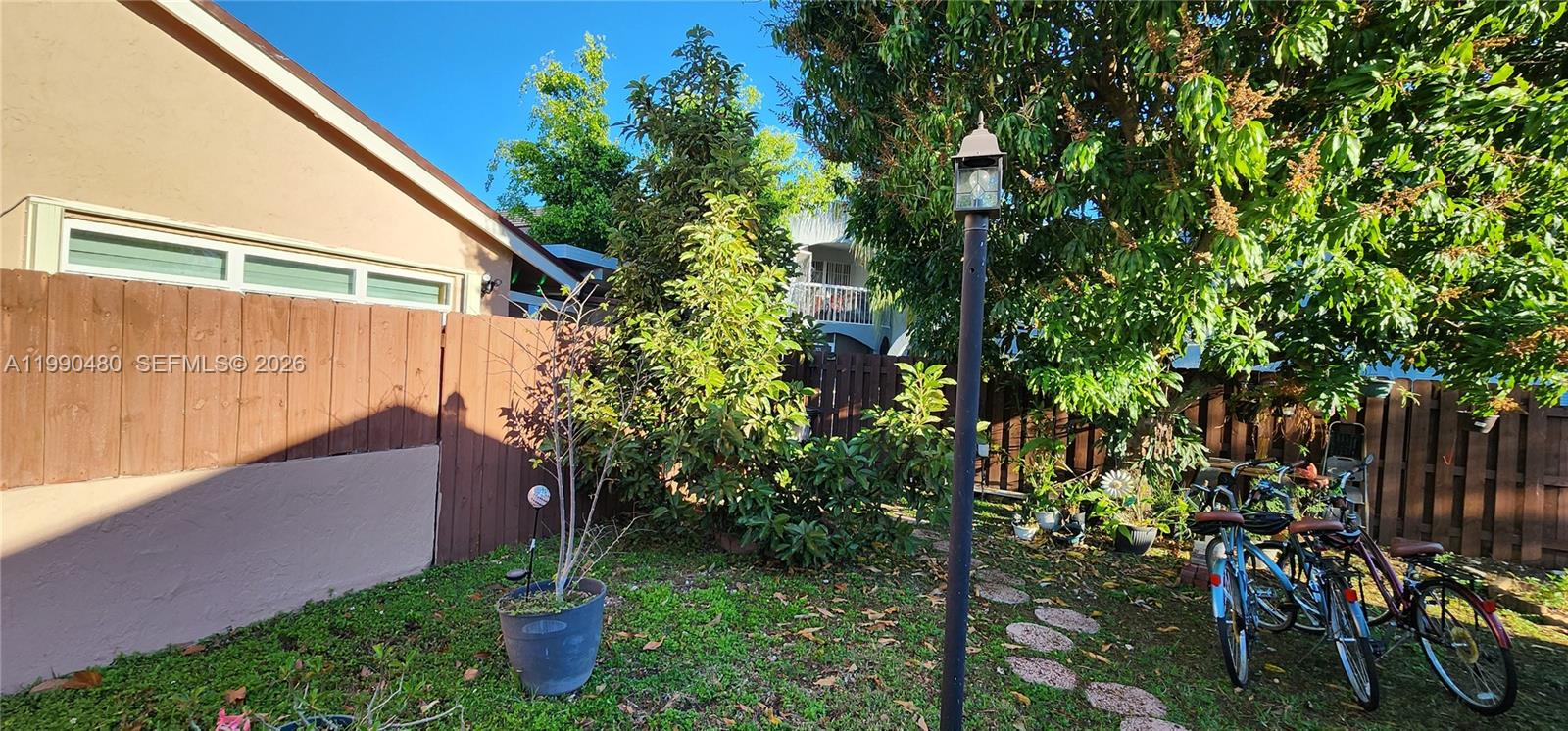15585 SW 76th Ln # 8 Unit: A81-8