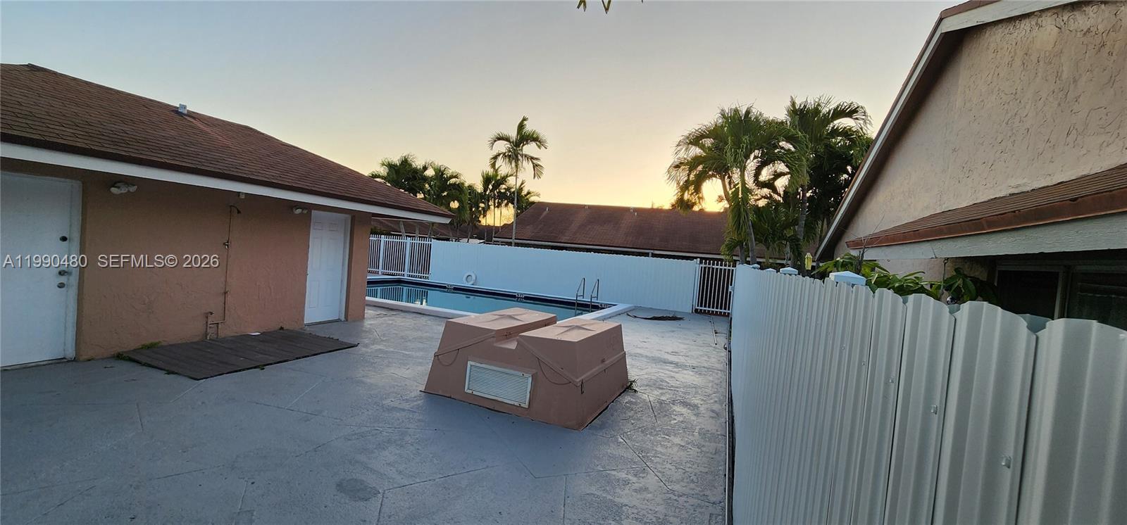 15585 SW 76th Ln # 8 Unit: A81-8