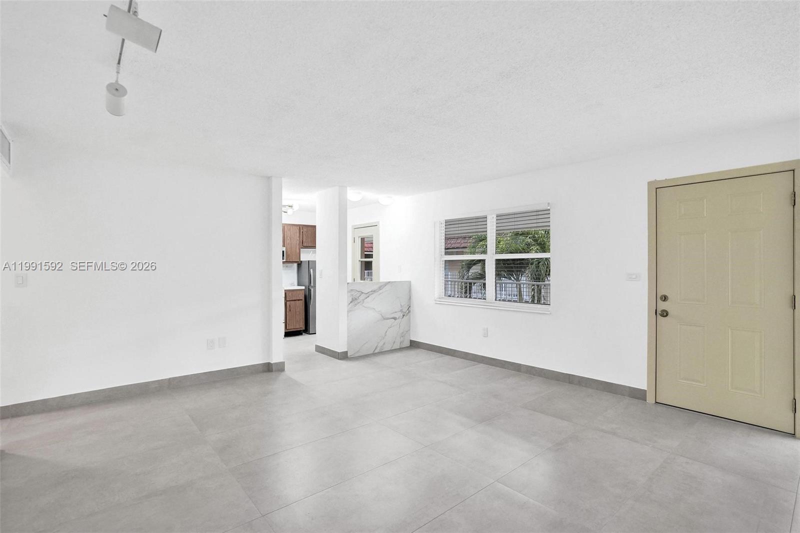 5325 SW 77th Ct # 205F