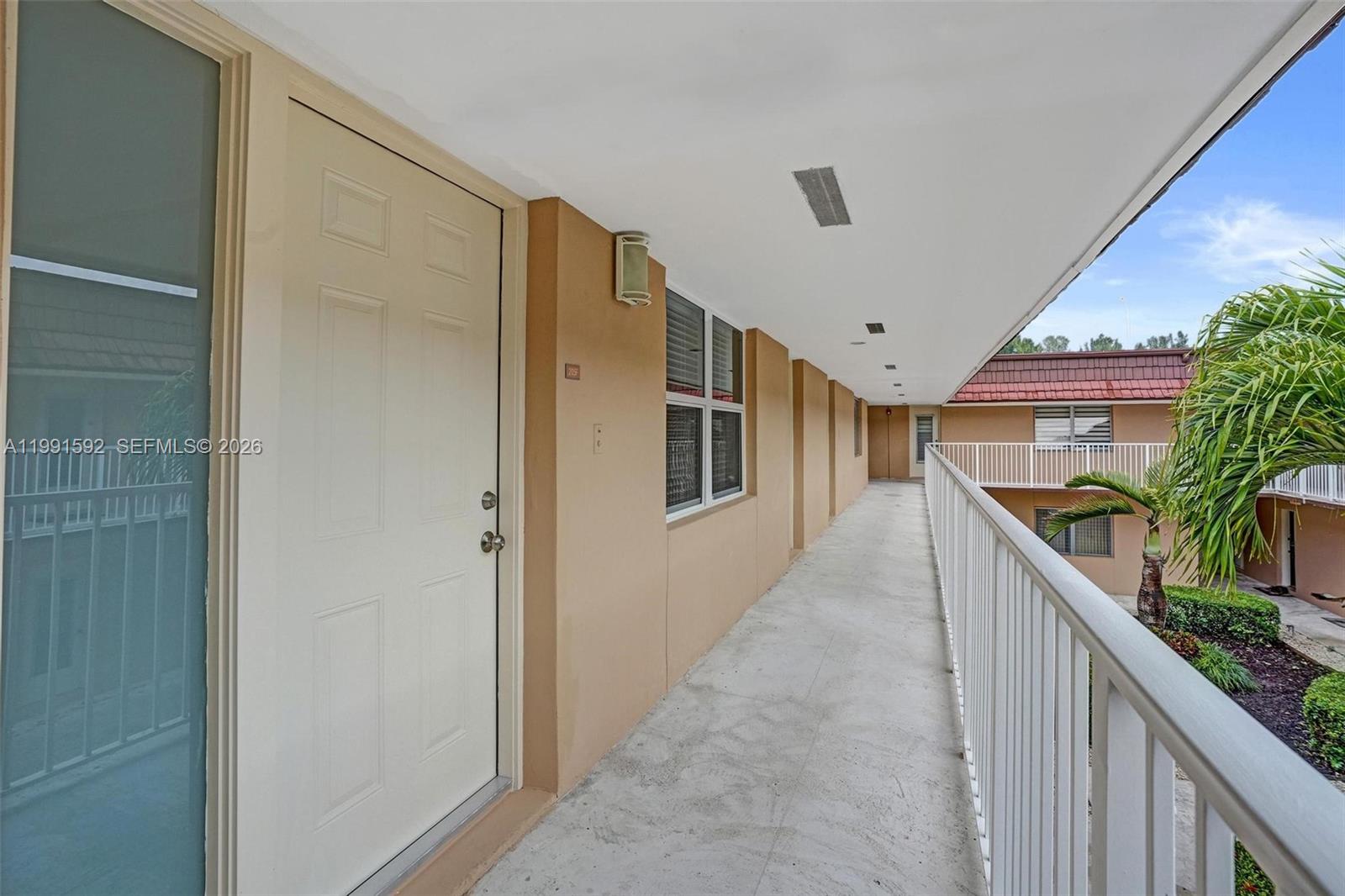 5325 SW 77th Ct # 205F