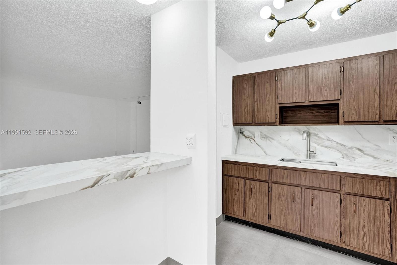 5325 SW 77th Ct # 205F