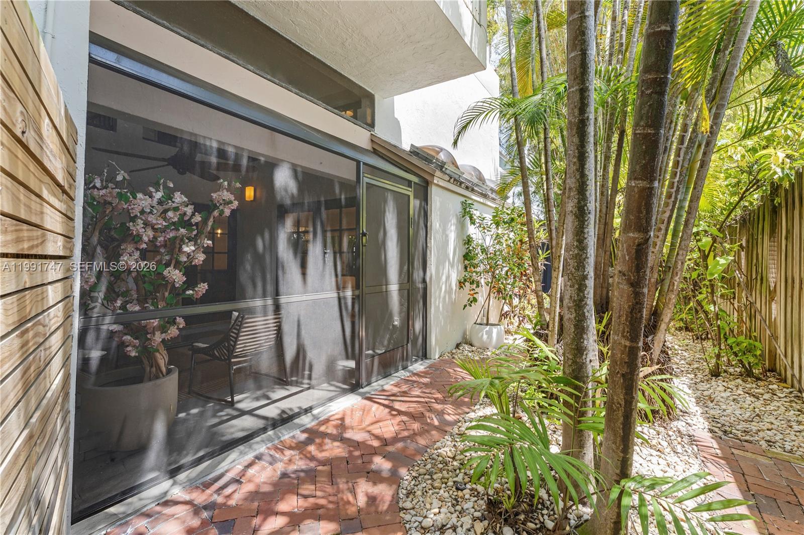 3145 Virginia St # 4