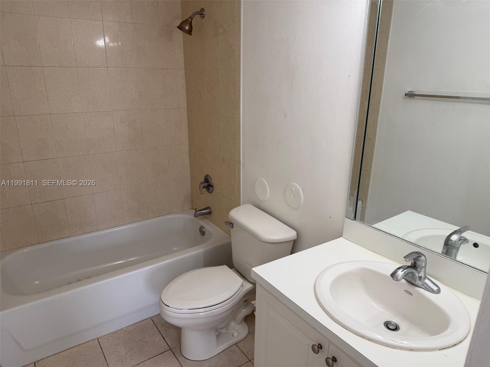 13120 SW 92nd Ave # 120 Unit: B-120