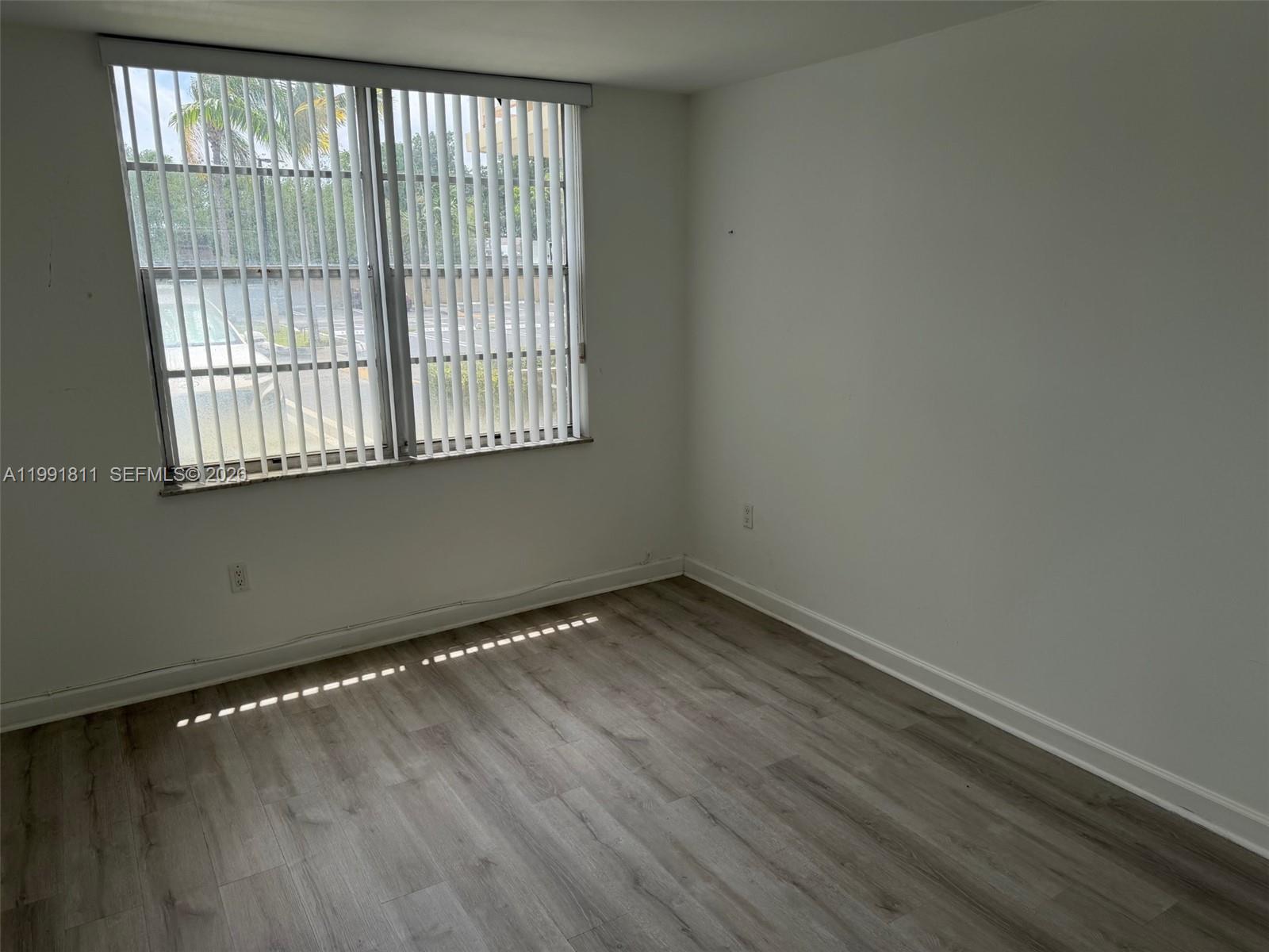 13120 SW 92nd Ave # 120 Unit: B-120