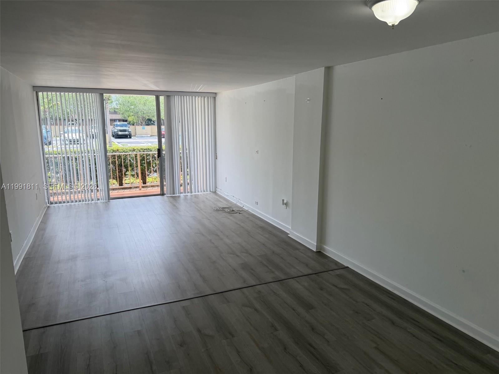 13120 SW 92nd Ave # 120 Unit: B-120